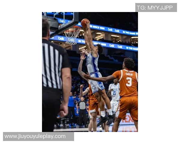 卡梅隆布泽尔三度25得分两双超越父亲成就引发关注