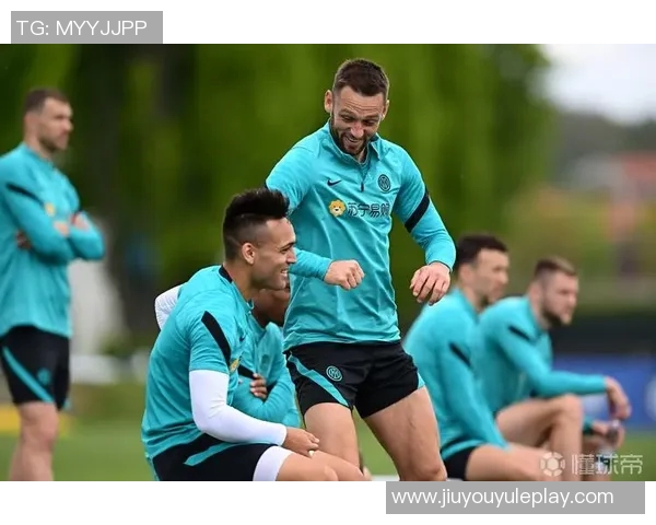 意媒报道布雷默与米雷蒂国际比赛日后复出图多尔阵容将趋于完整 意媒报道布雷默与米雷蒂国际比赛日后复出图多尔阵容将趋于完整